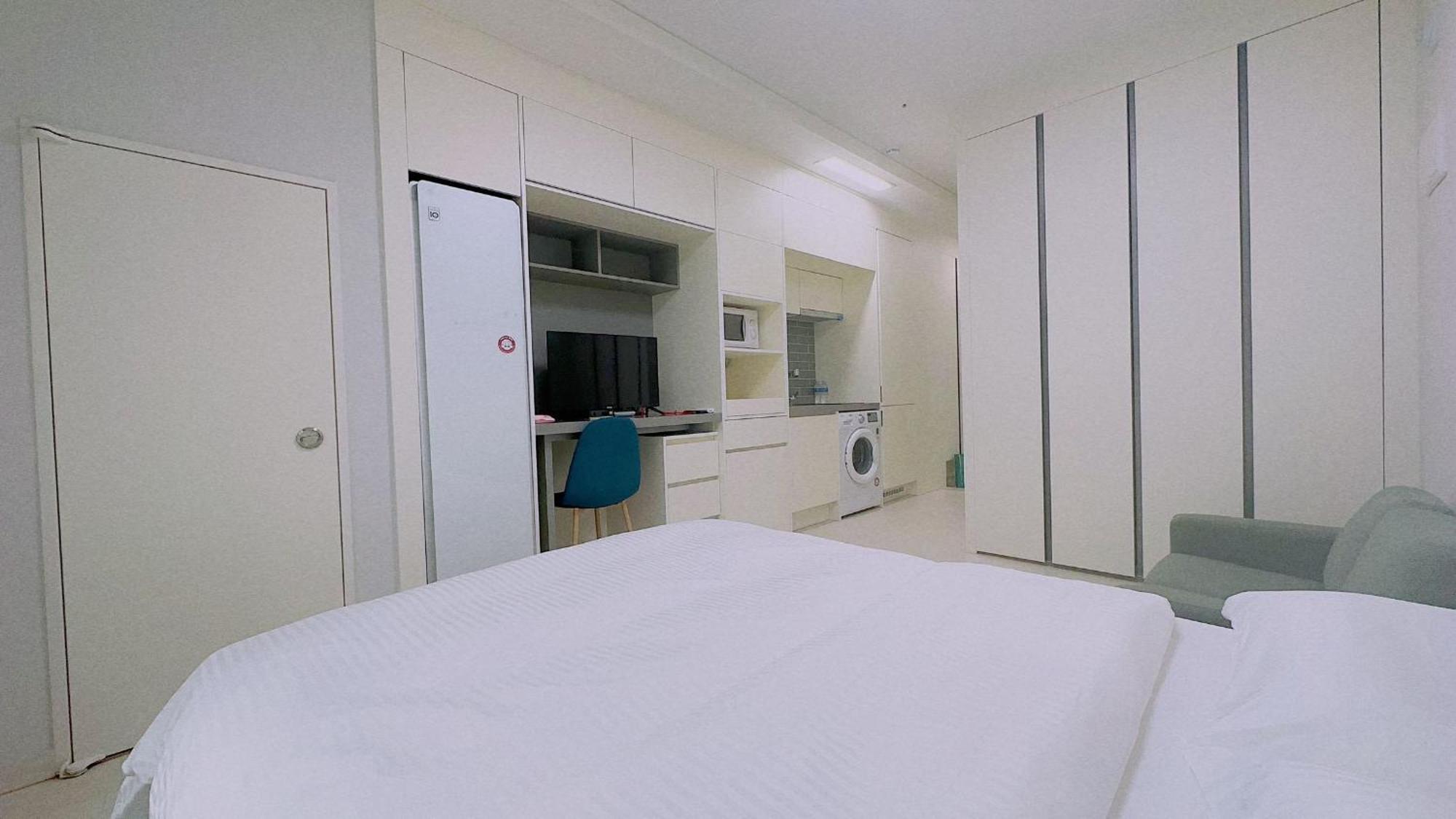 The Time Hotel Incheon Airport Экстерьер фото