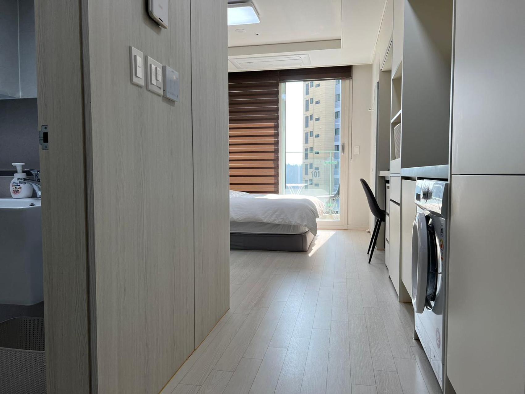 The Time Hotel Incheon Airport Экстерьер фото